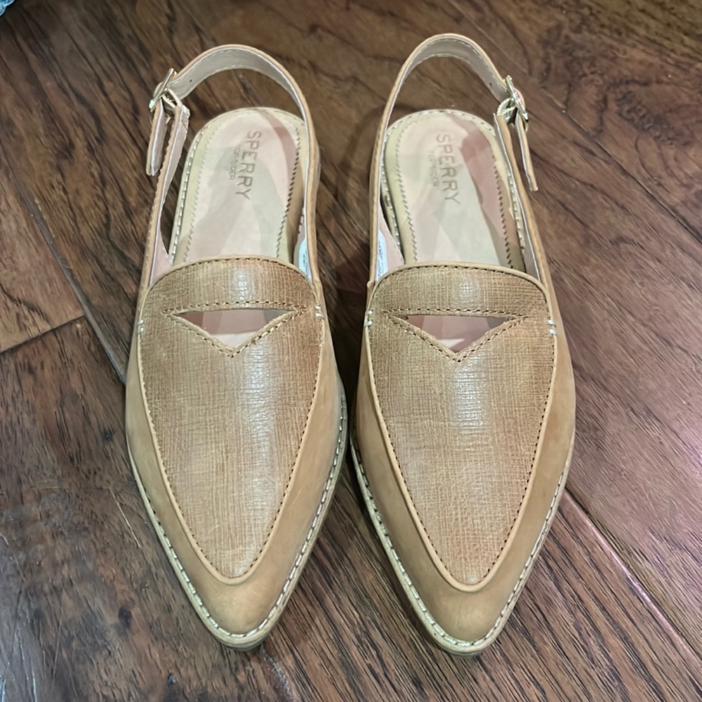 Sperry top slider size 6, brand new